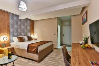 Отель Sunset hotel & beach Добра-Вода Двухместный номер с 1 кроватью и балконом, вид на море-28