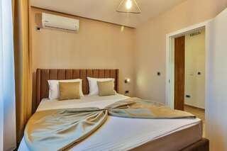 Отель Sunset hotel & beach Добра-Вода Люкс с 1 спальней-1