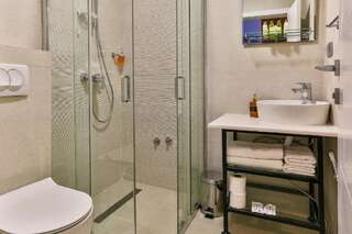 Отель Sunset hotel & beach Добра-Вода Люкс с 1 спальней-6